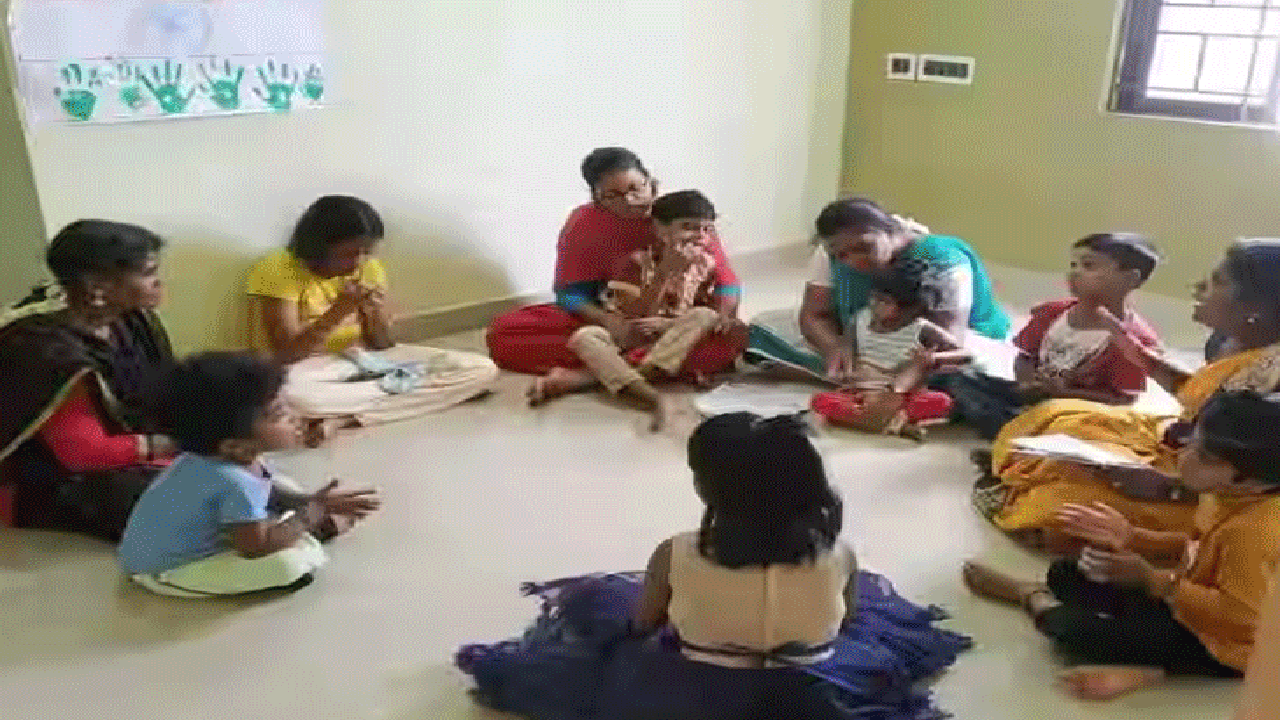 राजनांदगांव : शिक्षक खोज रहे विशेष शैक्षणिक जरूरत वाले बच्चे…