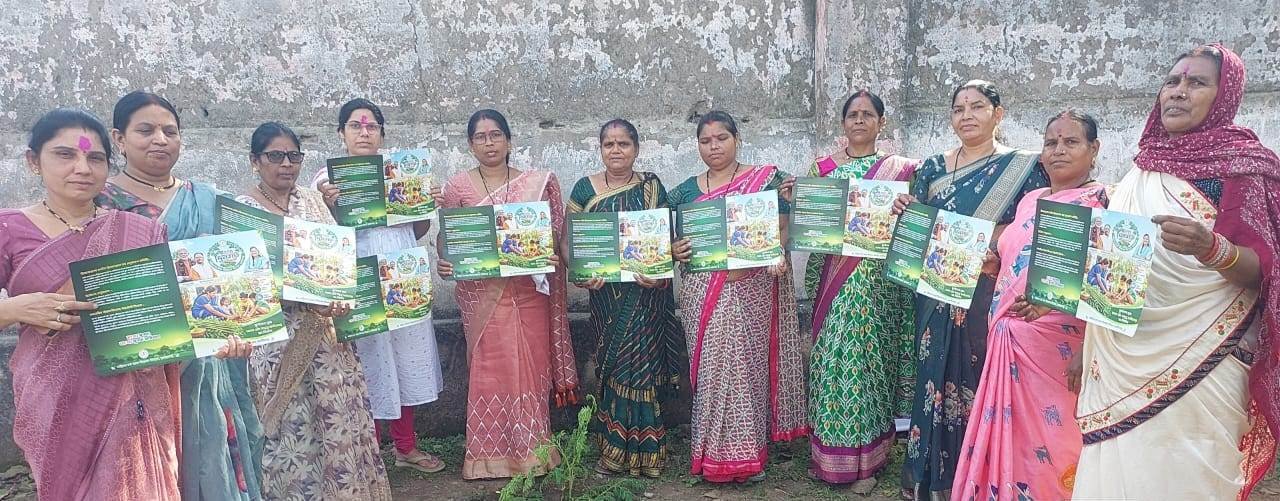 राजनांदगांव : ग्राम पनेका के आंगनबाड़ी केन्द्र में आंगन मिलस सेवा कार्यक्रम का हुआ आयोजन...