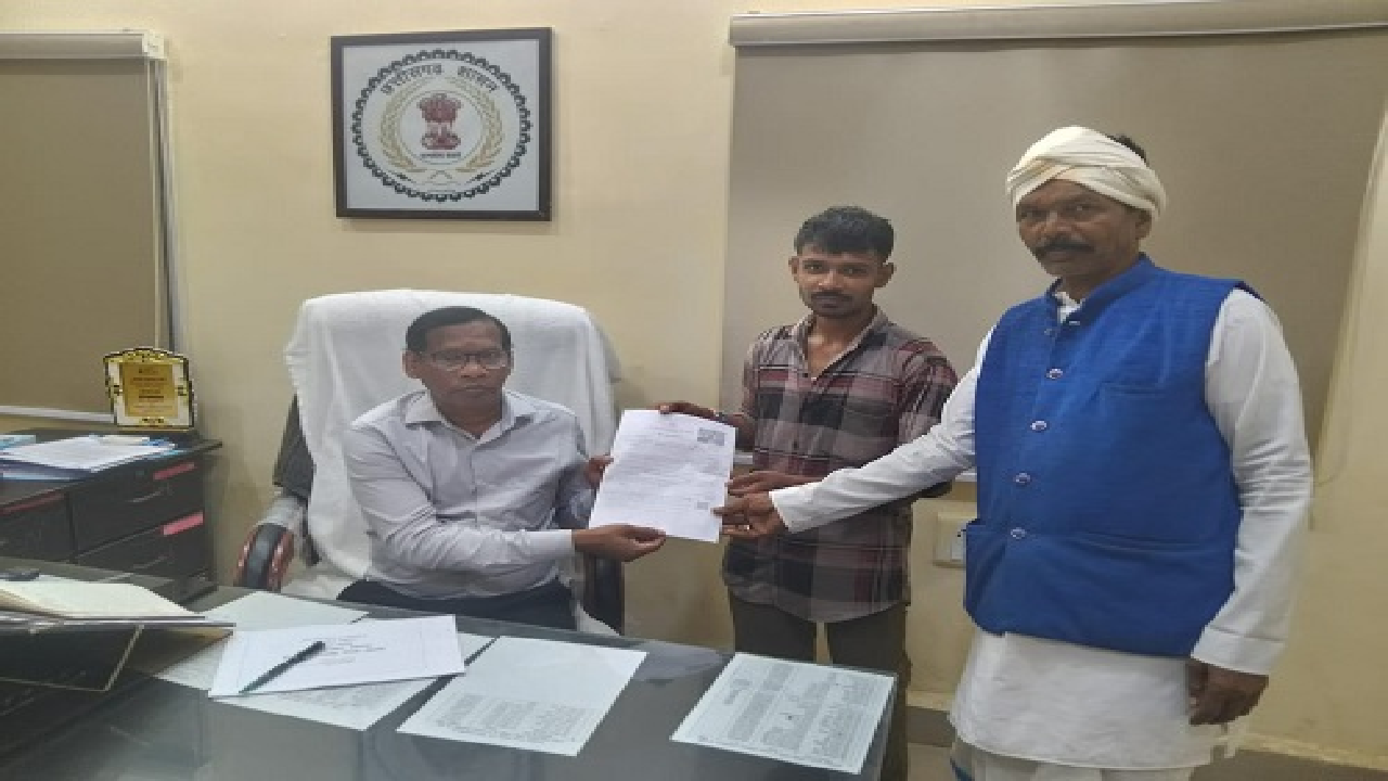 CG : सेवा सेतु ने आसान की राह, घर बैठे मिला विवाह प्रमाण पत्र …
