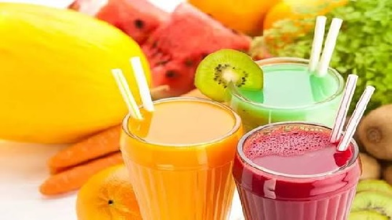 सर्दियों में स्वास्थ्य के अच्छा क्या है- फलों का जूस या फल ! …