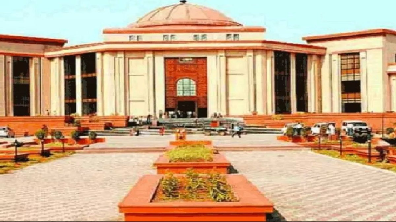 CG : छत्तीसगढ़ हाईकोर्ट में जज बनने के लिए अधिवक्ता आनंद शुक्ला के नाम की सिफारिश …